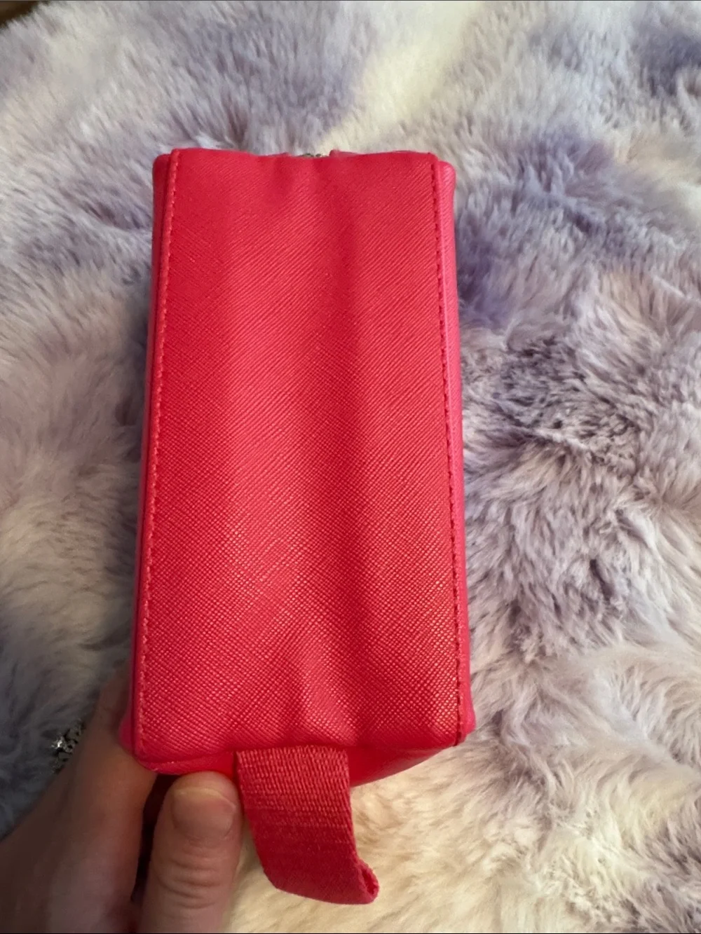 Kendra Scott Hot Pink Textured Cosmetic Case with Gold Logo